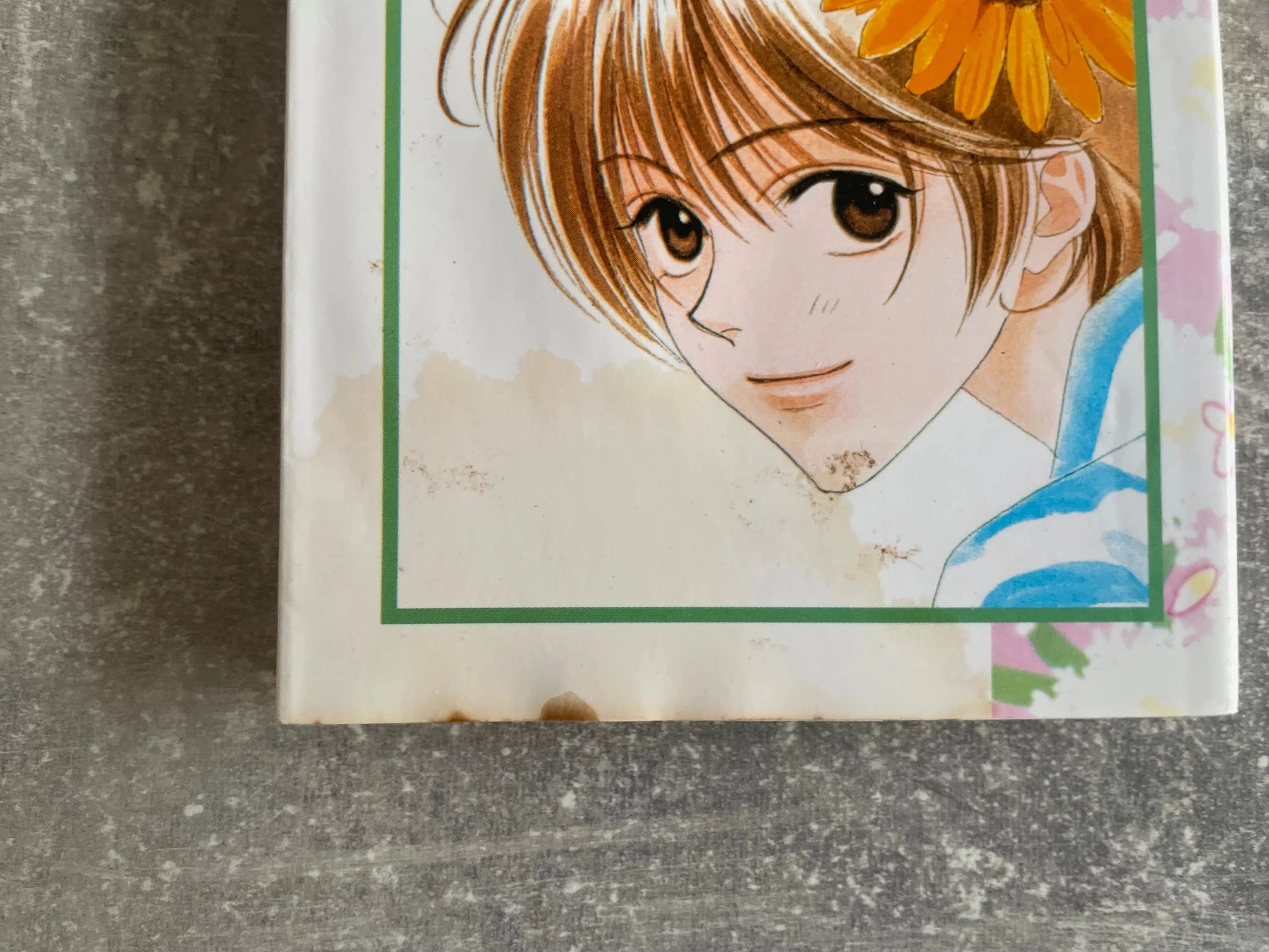 Manga Parmi eux tome 2 versão francesa. – photo 2